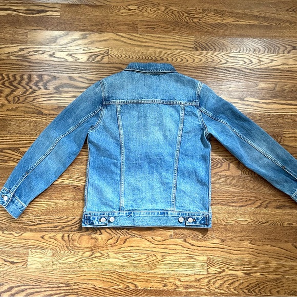 Madewell Denim Jacket Size Small Jean Jacket Classic Fit - Picture 8 of 9